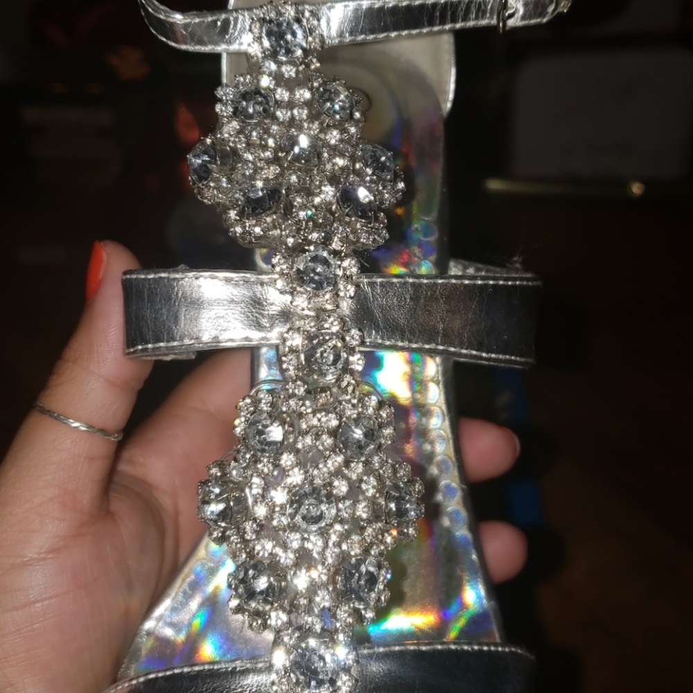 Prom/Pageant 4.5 heels. - Picture 5 of 8